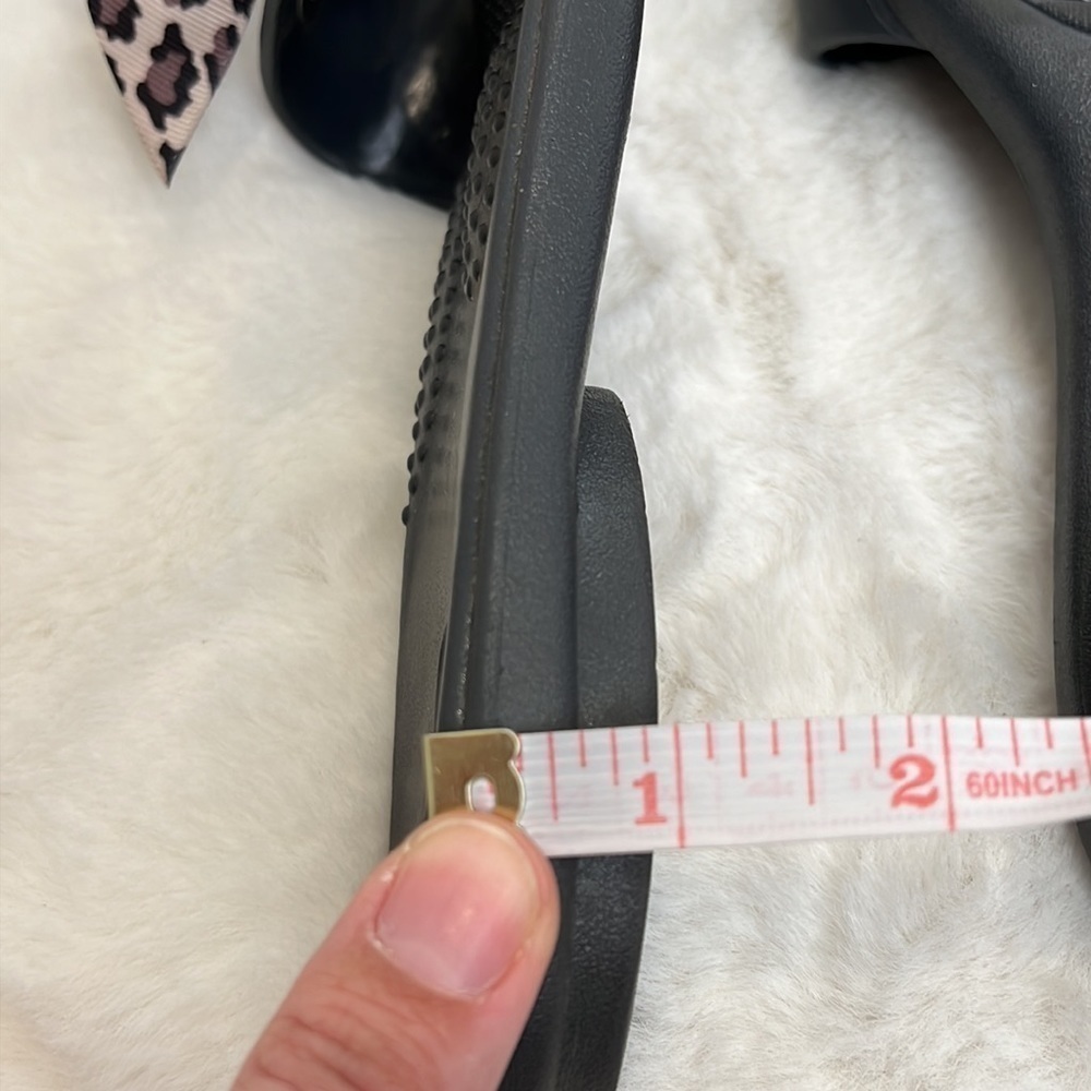 Oka B Madison slide with animal print bow size M (7/8) - Picture 6 of 7